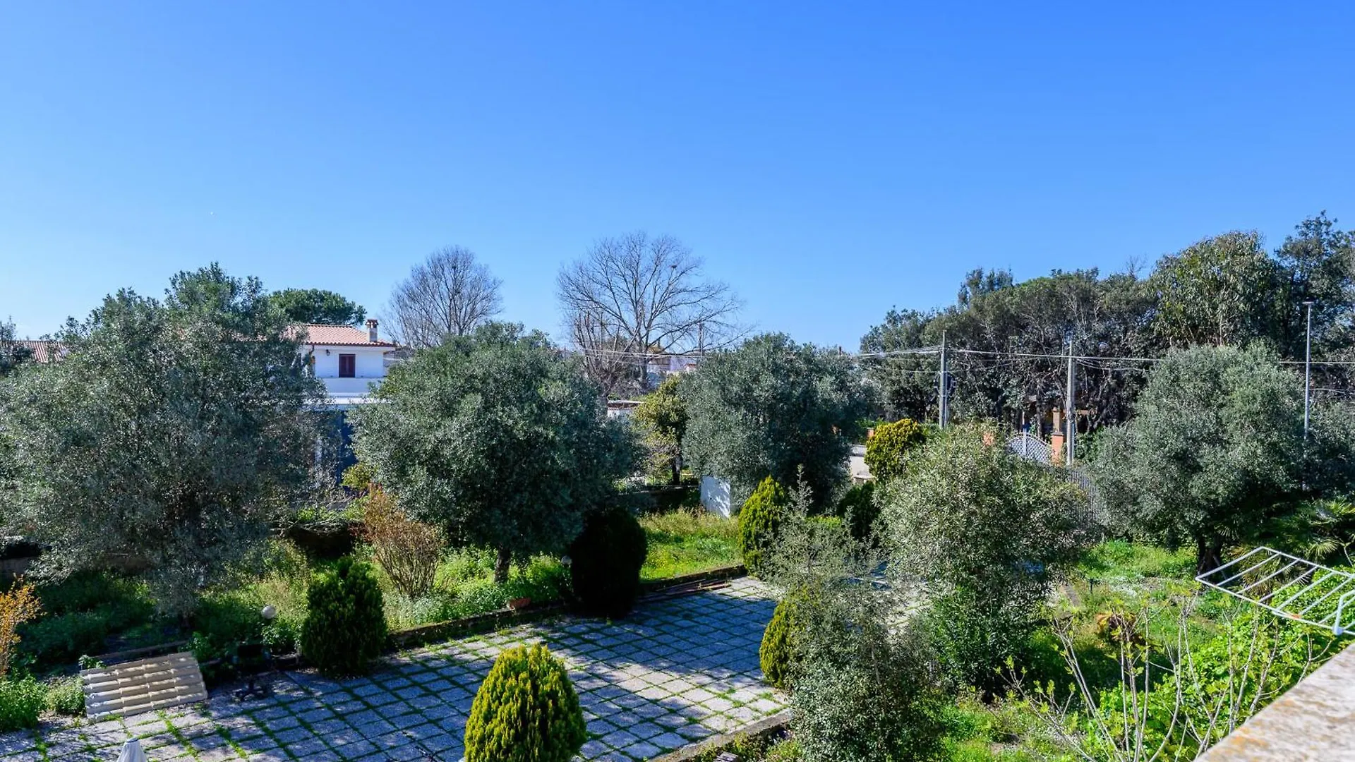 Coastal Whisper - 9 Min To Airport & 700M To Sea Apartment Focene 0*,